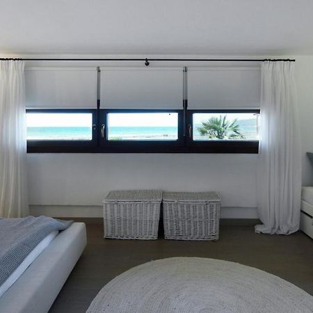 Soleado Beachfront Villa Skála Foúrkas المظهر الخارجي الصورة
