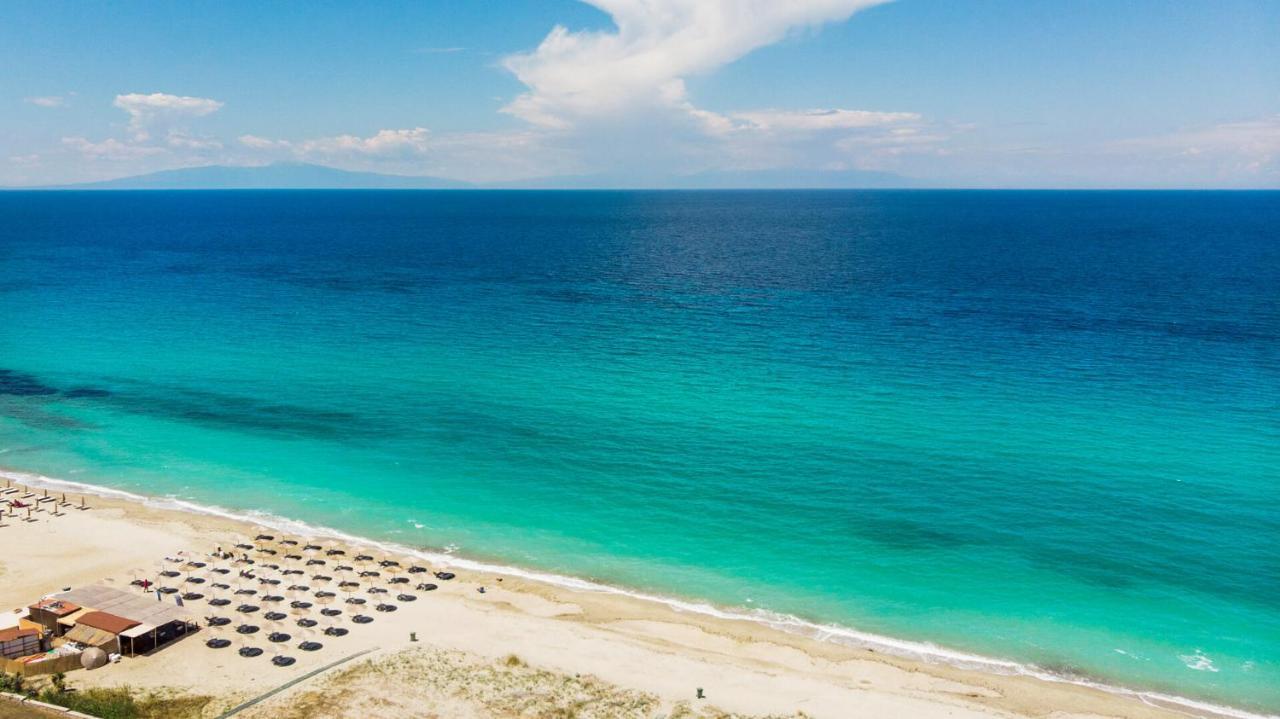 Soleado Beachfront Villa Skála Foúrkas المظهر الخارجي الصورة